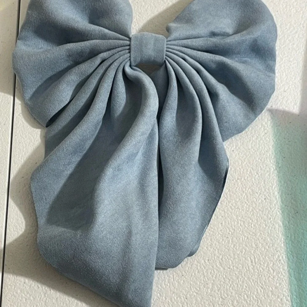 Claire's Stylish Hair Accessories‎ & Jewelry Bundle